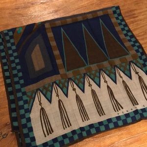 Perry Ellis Scarf